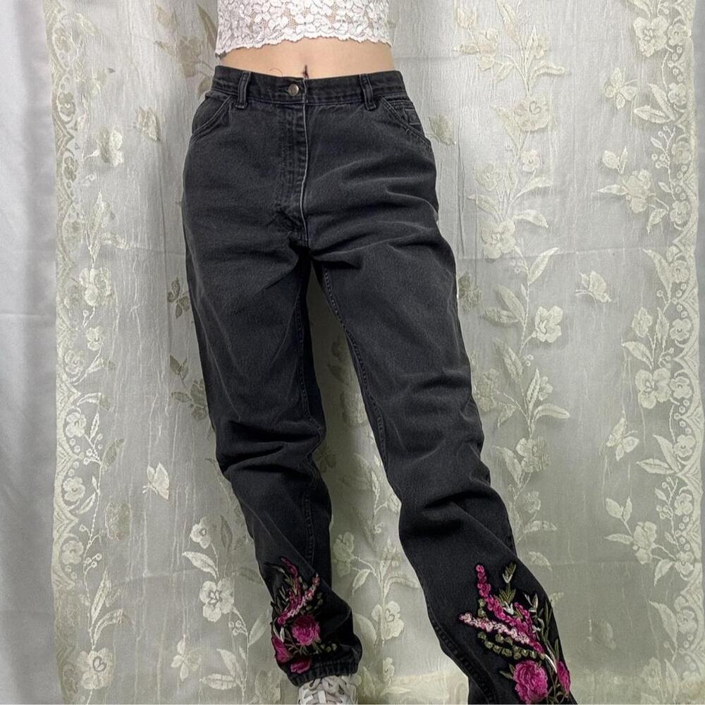 Vintage Wrangler Black Embroidered Floral Cuff Jeans - High Waisted Mom Fit